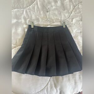 Classic Black Pleated tennis pickleball skirt